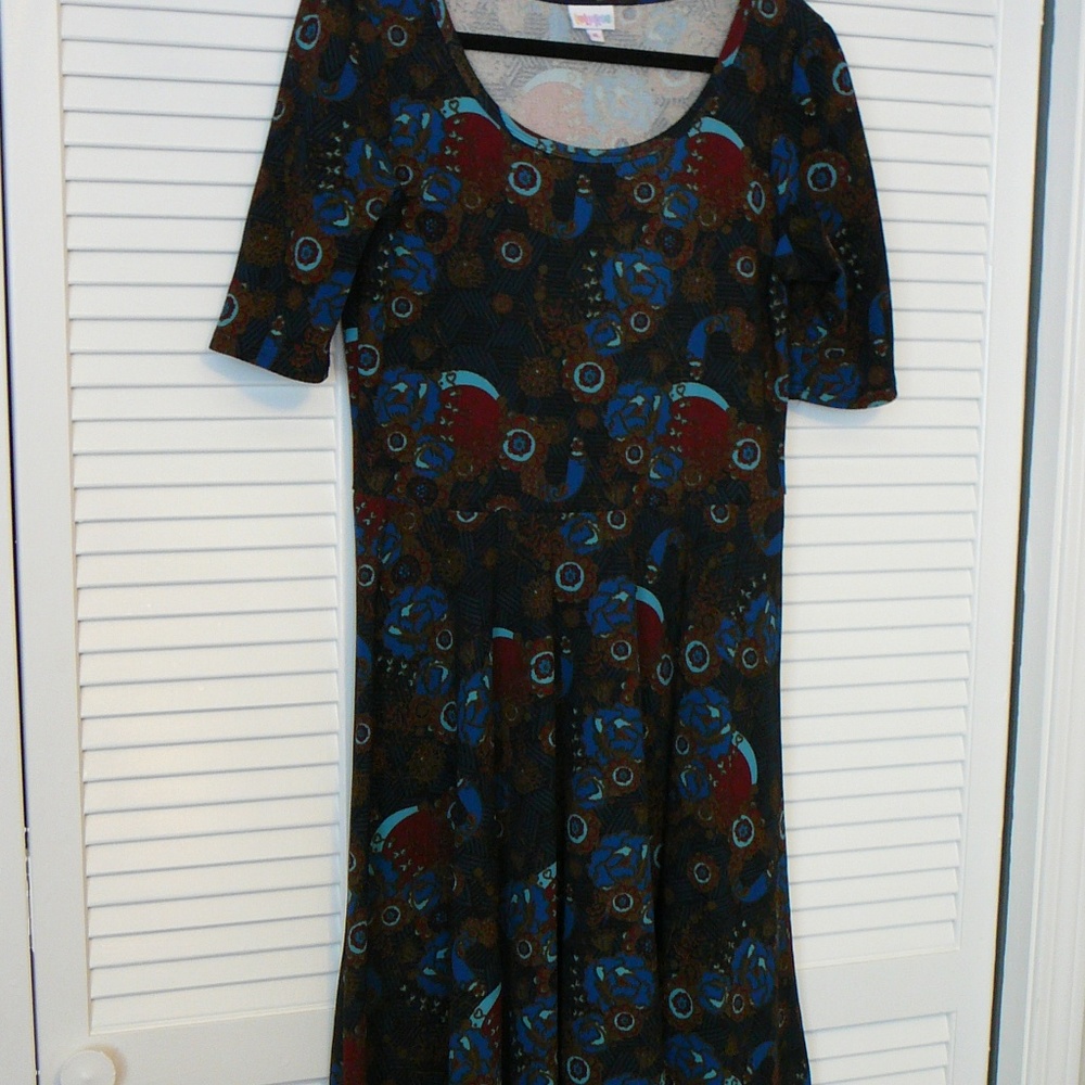 Abstract LulaRoe Nicole